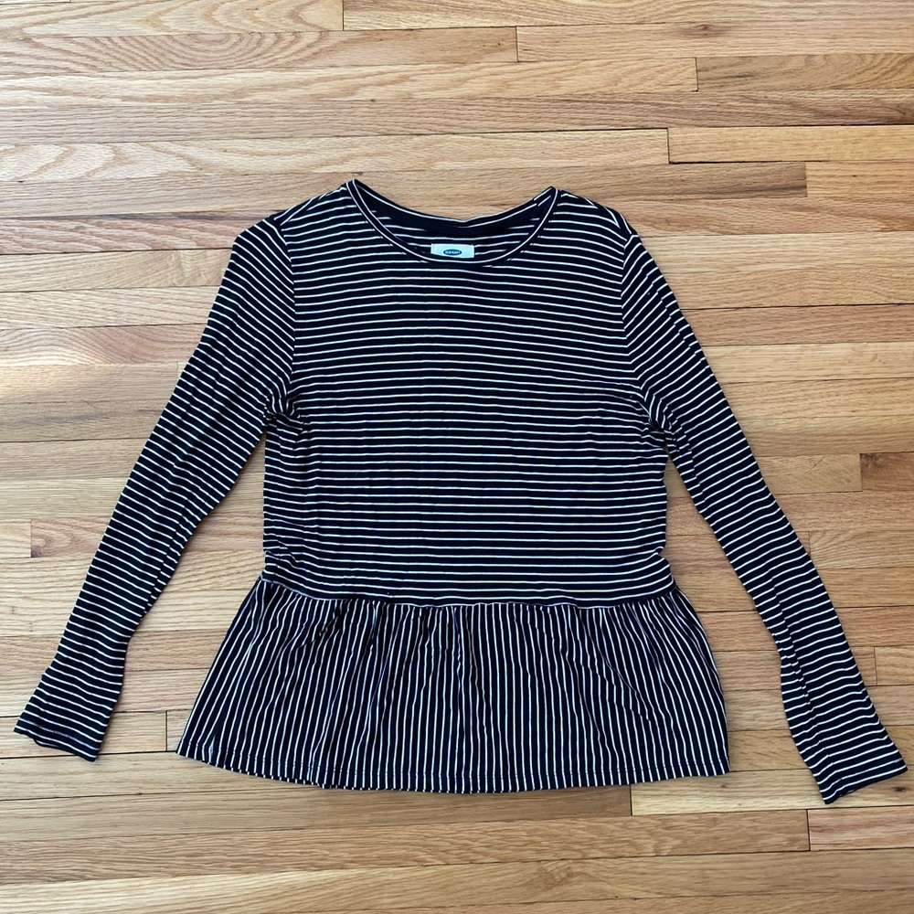 Adorable Old Navy Peplum long sleeve